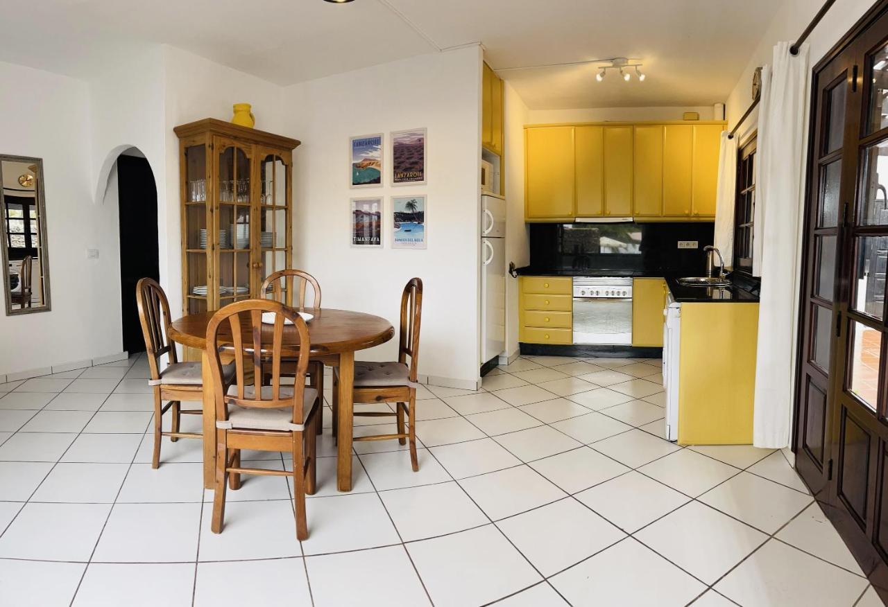 Villa Estefania Playa Blanca  Luaran gambar