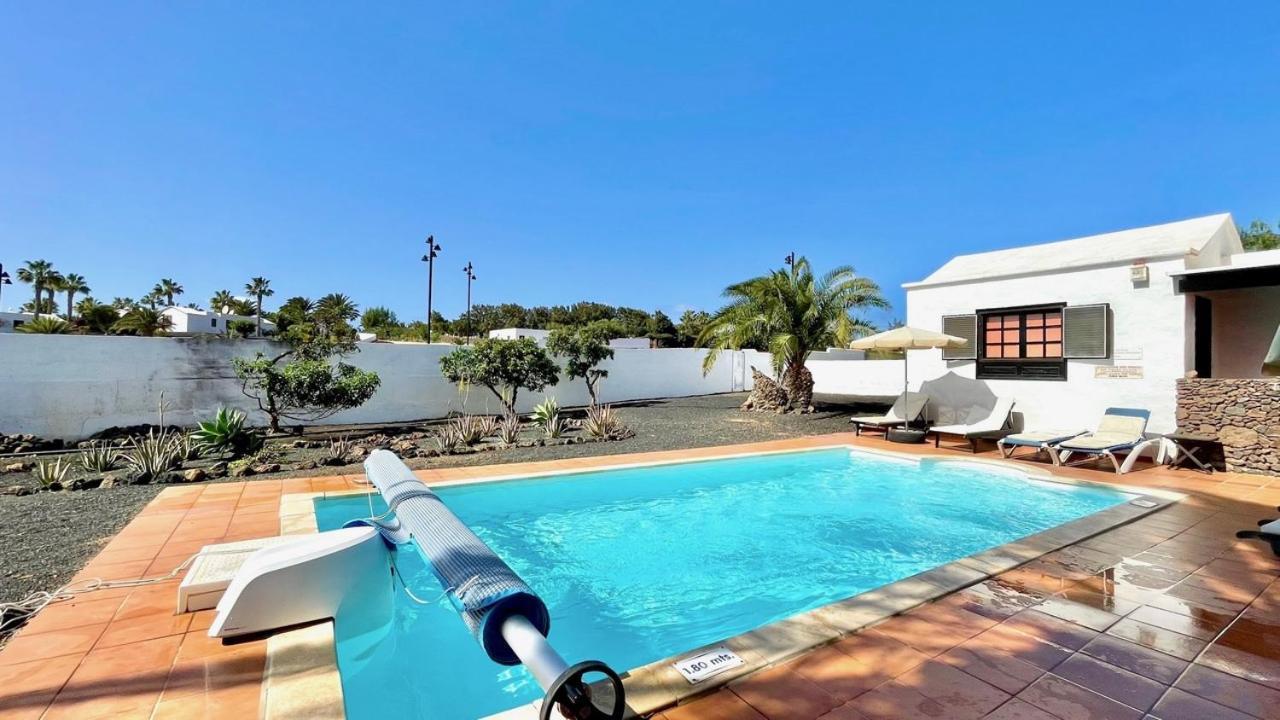 Villa Estefania Playa Blanca  Luaran gambar